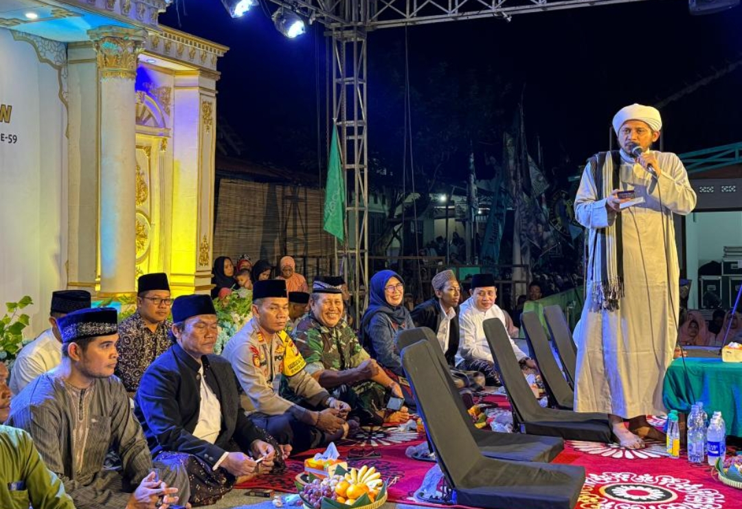 Warga Kanggotan Peringati Haul K. Joned ke-59 dengan Majlis Do'a dan Sholawat 